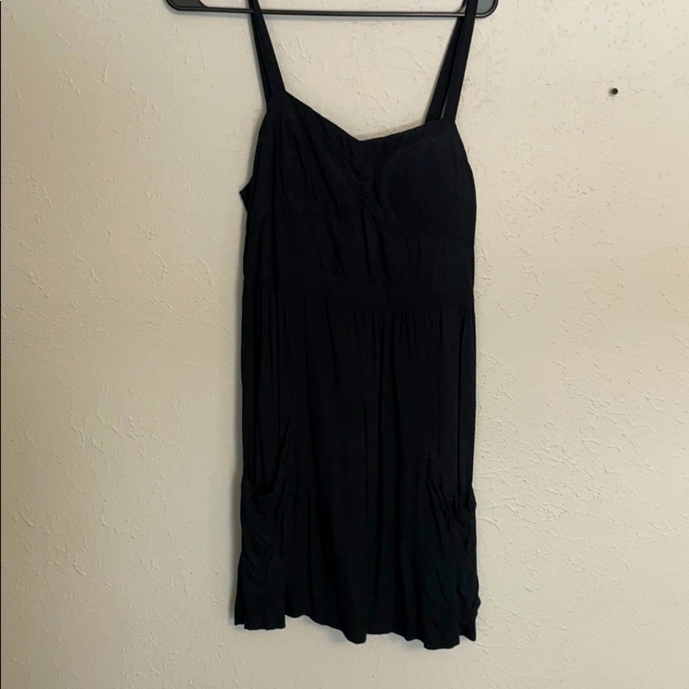 Black dress with pockets